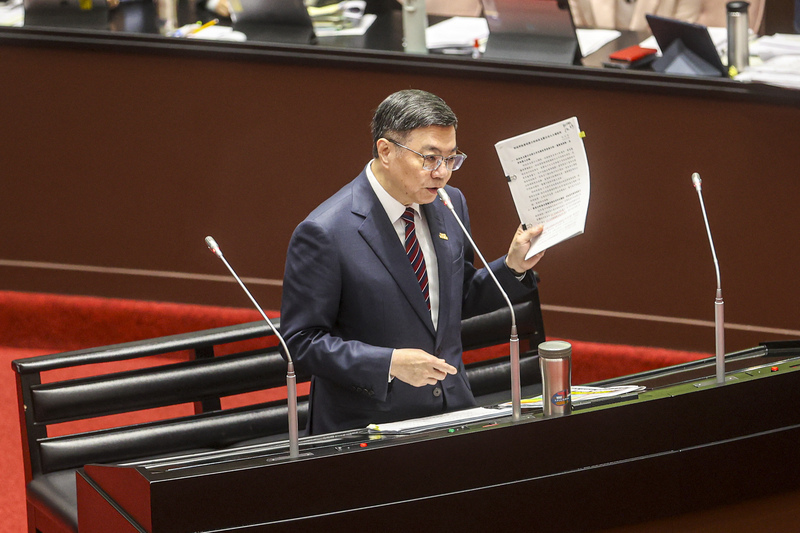 Stratégie en 17 points contre les menaces chinoises : le Premier ministre précise le calendrier