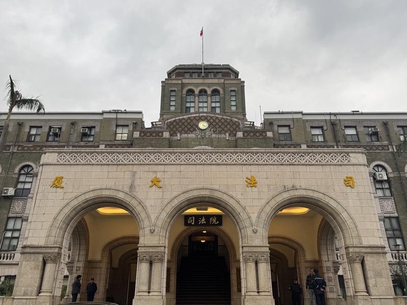 Lai Ching-te dit vouloir restaurer les procès militaires suite à la résurgence des cas d'espionnage chinois