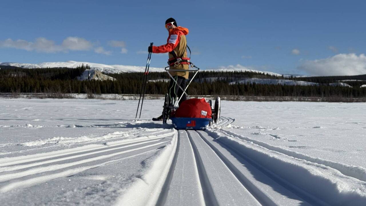 Tommy Chen, premier coureur asiatique à terminer la course 6633 Artic Ultra, de retour à Taïwan