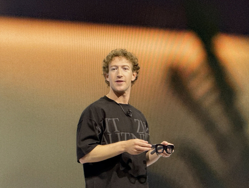 Une ancienne responsable de Facebook dénonce la coopération continue entre Zuckerberg et le Parti communiste chinois