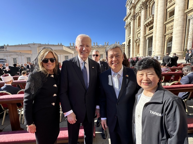 L'ancien vice-président Chen Chien-jen a représenté Taïwan aux funérailles du pape François