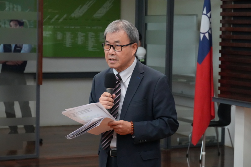 Le ministère de l’Education alerte sur les risques des échanges avec la Chine